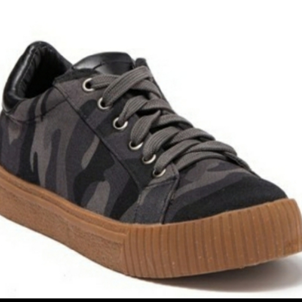 VINTAGE HAVANA Camouflage Sneakers - Picture 1 of 11